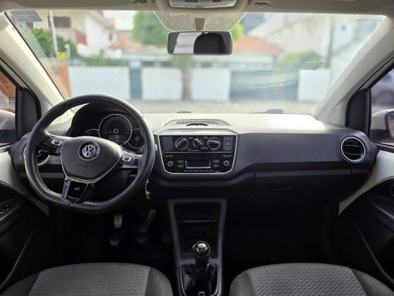 VOLKSWAGEN UP 1.0 TSI MOVE UP 12V FLEX 4P MANUAL VOLKSWAGEN UP 1.0 TSI MOVE UP 12V FLEX 4P MANUAL